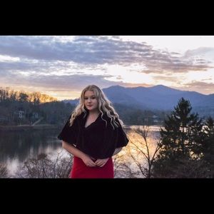 Meet your Posher, Anya